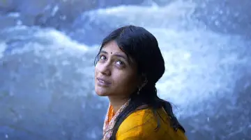 Aruvi poster