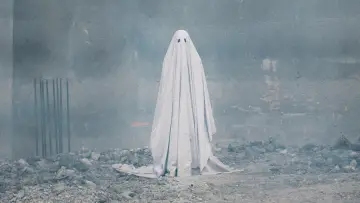 Backdrop to the movie "A Ghost Story" #239081