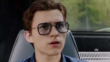 Backdrop to the movie "Spider-Man: Far From Home" #1196626