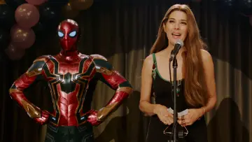 Backdrop to the movie "Spider-Man: Far From Home" #1196638