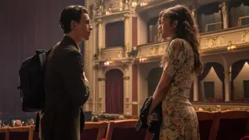 Backdrop to the movie "Spider-Man: Far From Home" #1196640