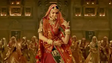 Backdrop to the movie "Padmaavat" #869173