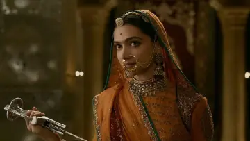 Backdrop to the movie "Padmaavat" #869174