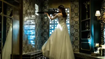 Backdrop to the movie "The Villainess" #256914