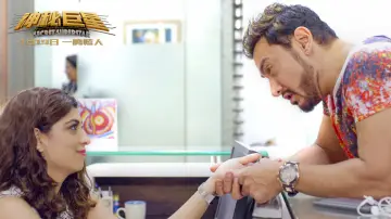 Backdrop to the movie "Secret Superstar" #888709