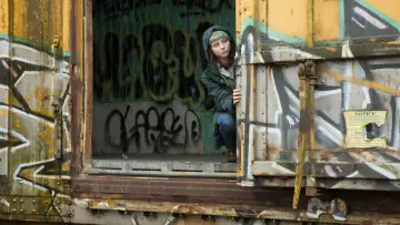 Backdrop to the movie "Leave No Trace" #934343