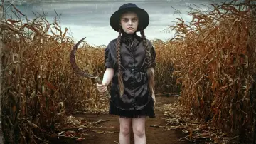 Backdrop to the movie "Children of the Corn: Runaway" #385178
