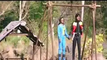 Backdrop to the movie "Inaindha Kaigal" #1150210
