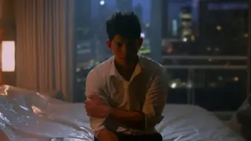 Backdrop to the movie "The Night Comes For Us" #1532040