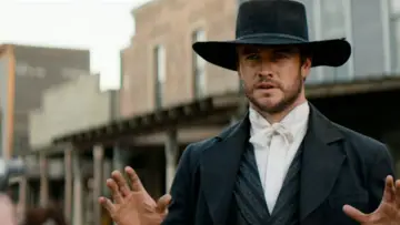 Backdrop to the movie "Hickok" #1064064