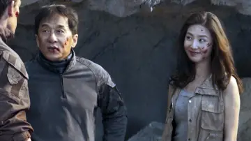 Backdrop to the movie "Hidden Strike" #852419