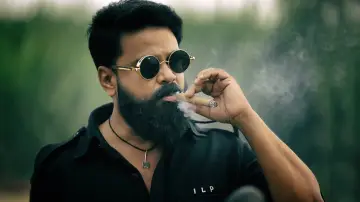 Kammara Sambhavam poster