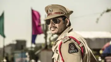 Backdrop to the movie "Nakshatram" #1162596