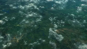 Backdrop to the movie "Earth: One Amazing Day" #382400