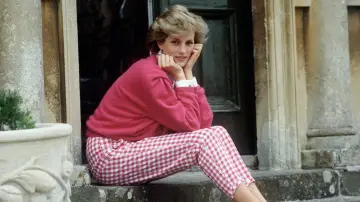 Backdrop to the movie "Diana: In Her Own Words" #1164191