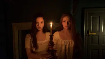 Backdrop to the movie "Carmilla" #720137