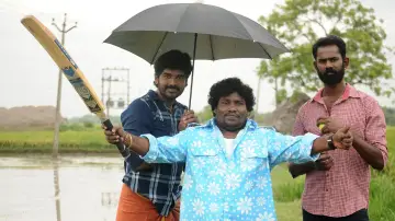 Backdrop to the movie "Pichuvakaththi" #1148792