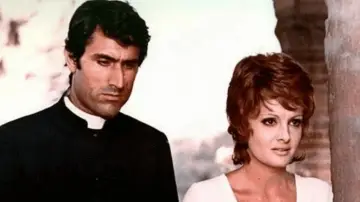 Backdrop to the movie "The Married Priest" #1623272