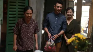 Backdrop to the movie "Có Căn Nhà Nằm Nghe Nắng Mưa" #1181337