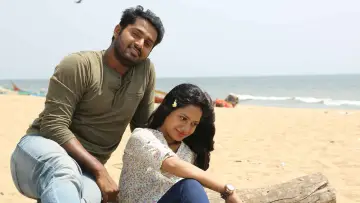 Backdrop to the movie "Marainthirunthu Paarkum Marmam Enna" #1161936