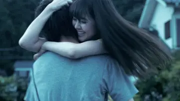 Backdrop to the movie "Asako I & II" #1029478