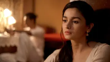 Backdrop to the movie "Raazi" #399911