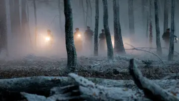 Backdrop to the movie "Resistance" #246579