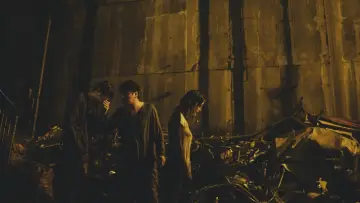 Backdrop to the movie "Parasite" #910233
