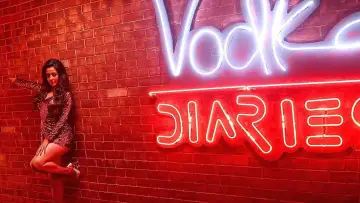 Backdrop to the movie "Vodka Diaries" #972322