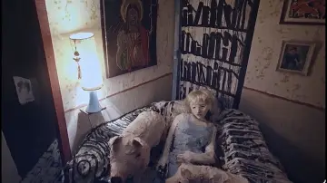 Backdrop to the movie "The Wolf House" #1186460