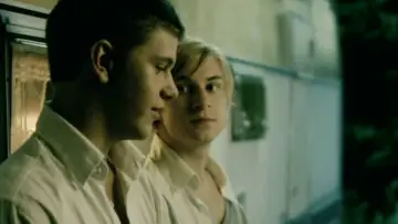 Backdrop to the movie "Lucky Blue" #1587765