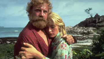 Backdrop to the movie "Castaway" #1068267