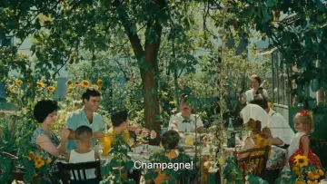 Backdrop to the movie "Happiness" #1122009