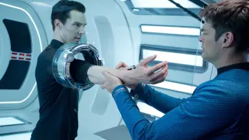 Backdrop to the movie "Star Trek Into Darkness" #224226