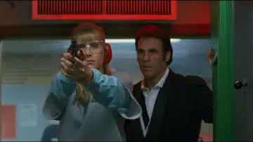 Backdrop to the movie "Maniac Cop 3: Badge of Silence" #1084551