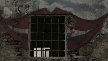 Backdrop to the movie "The House with Laughing Windows" #989441