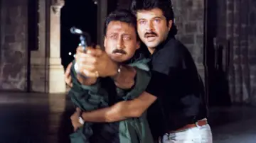 Backdrop to the movie "Parinda" #1133207