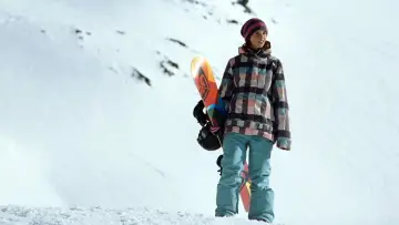 Backdrop to the movie "Chalet Girl" #286725