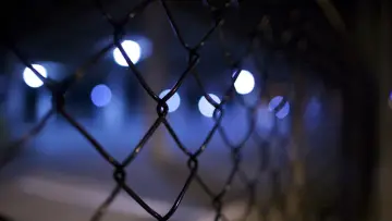 Backdrop to the movie "Night Crossing" #664330