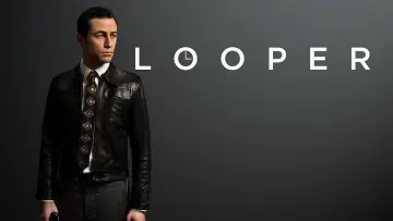 Backdrop to the movie "Looper" #696817