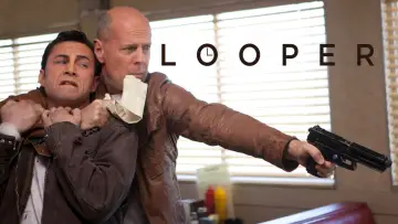 Backdrop to the movie "Looper" #696824