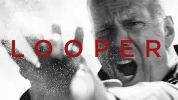 Backdrop to the movie "Looper" #696831