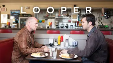 Backdrop to the movie "Looper" #696834