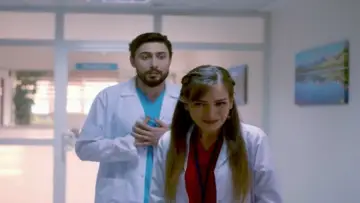 Backdrop to the movie "Emicem Hospital" #1162898
