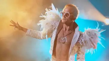 Backdrop to the movie "Rocketman" #671212