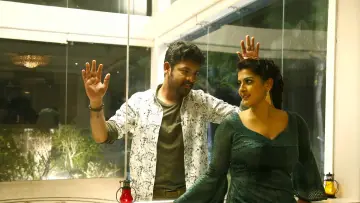 Backdrop to the movie "Kanni Raasi" #1162688