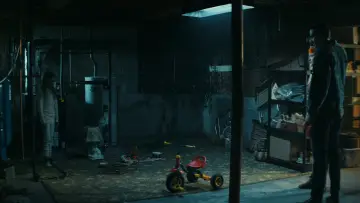 Backdrop to the movie "Villains" #1000643