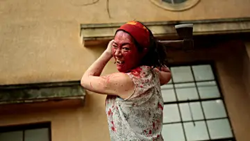 Backdrop to the movie "One Cut of the Dead" #1202206