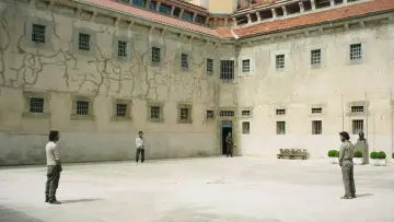 Backdrop to the movie "A Twelve-Year Night" #436813