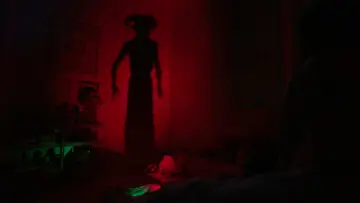 Backdrop to the movie "Annabelle Comes Home" #677566